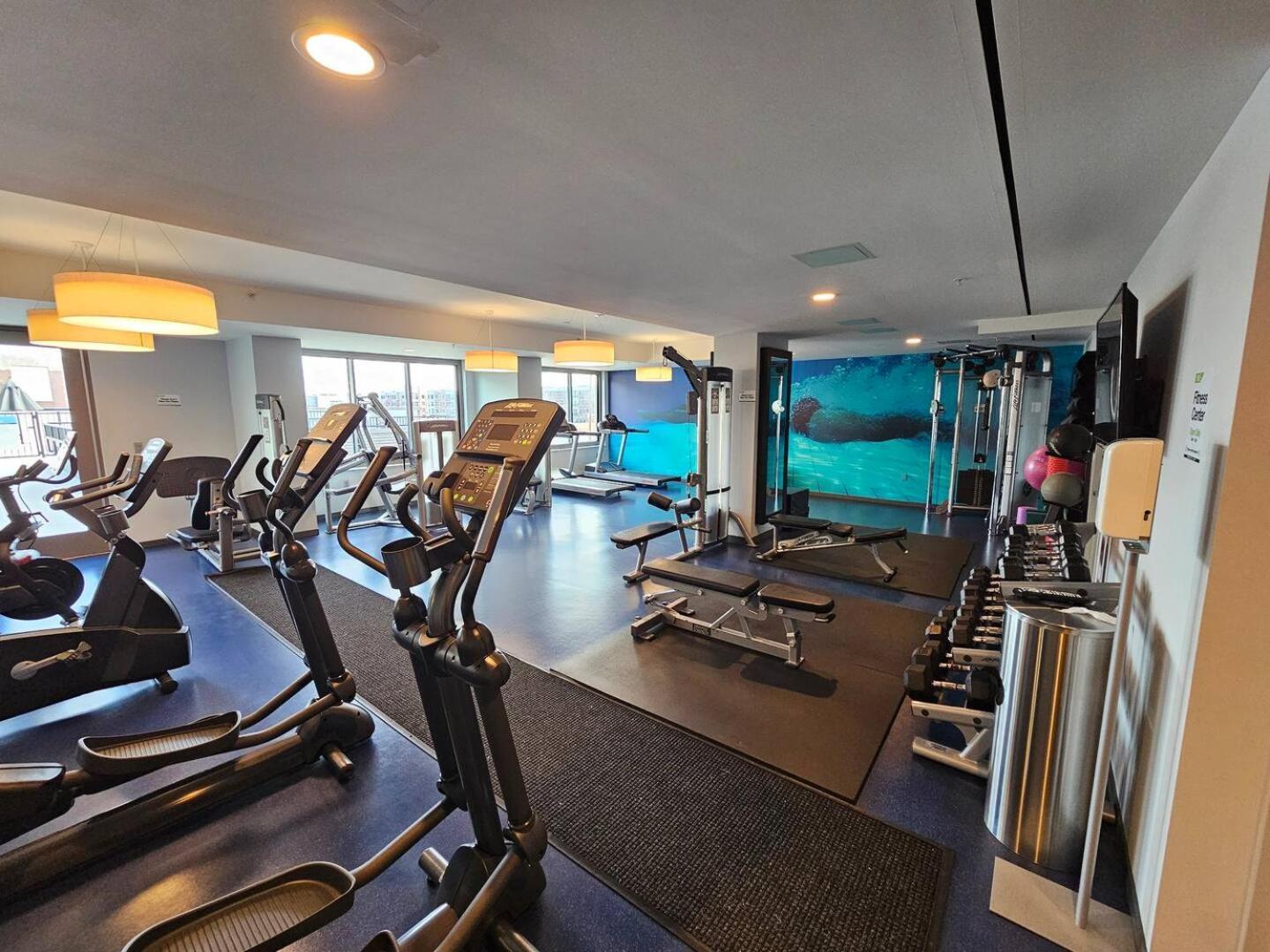 Newluxe 2bd2ba W Pool & * Hoboken